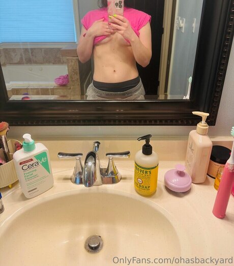 Annie Kundis sex model galleries