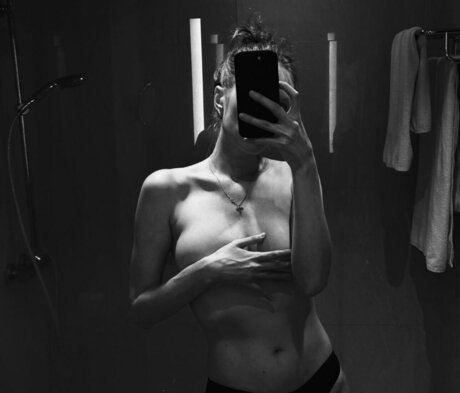 Yapishukino top pornstar photos