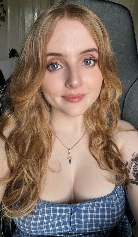 Krysttl star beautiful photo