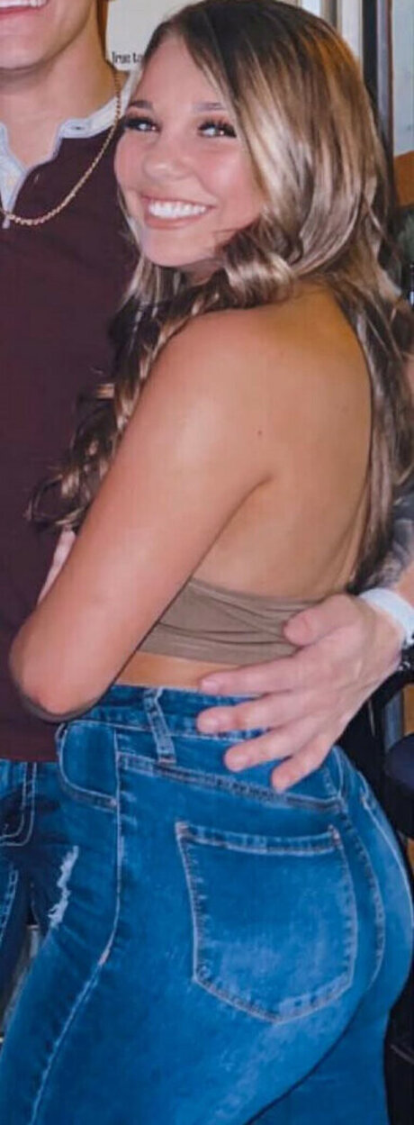 Llyssa Nichole adult star photos