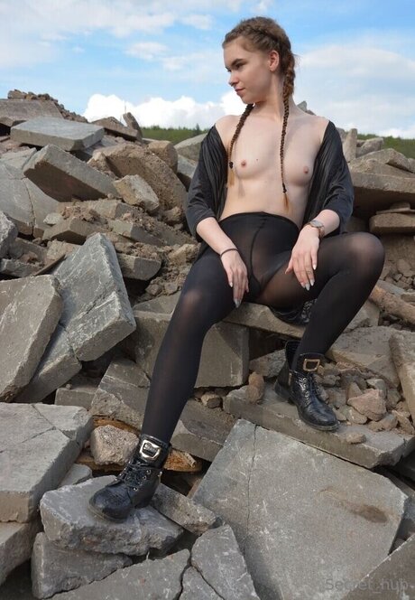 secret hub wue star sexy pics