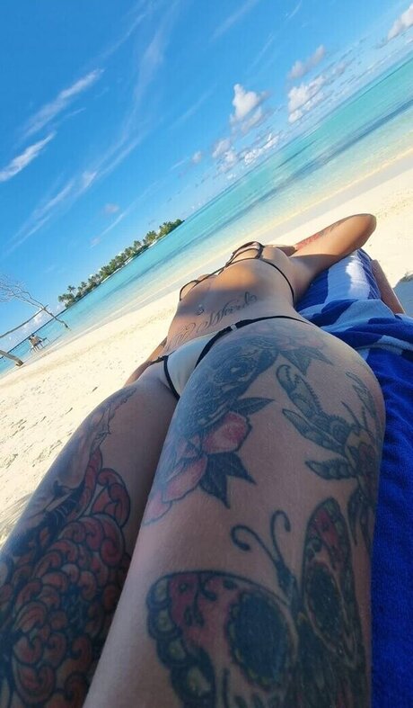 Kara Kay model hot pics