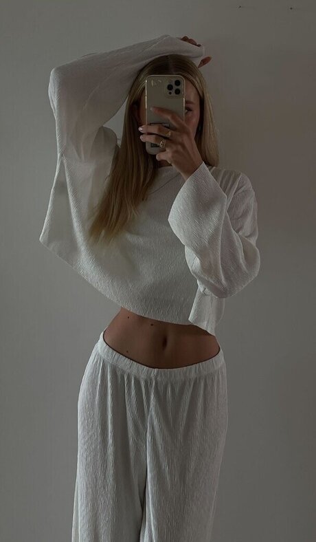 Lili Hamann star pornographic photo