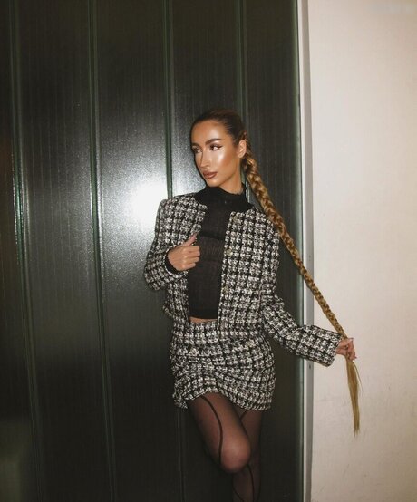 Jazmine Dyer beautiful star image