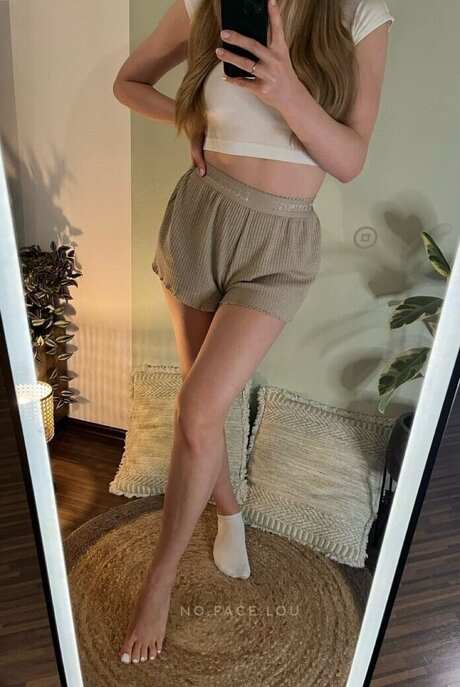 NoFaceLou naked actress photos