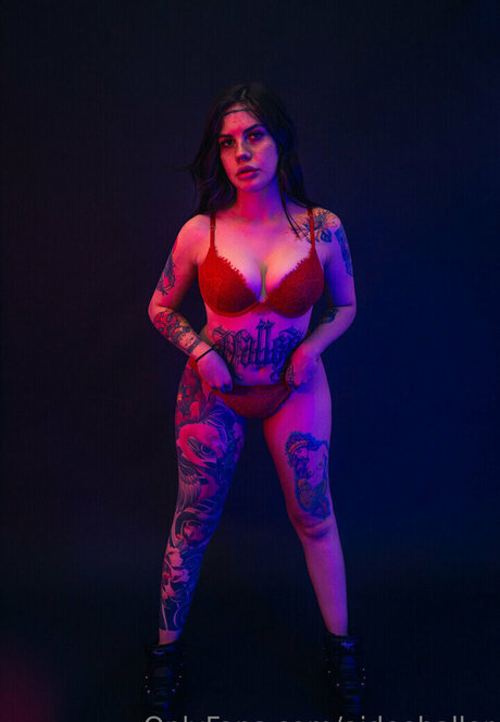 Aidee Haller sexy star pic