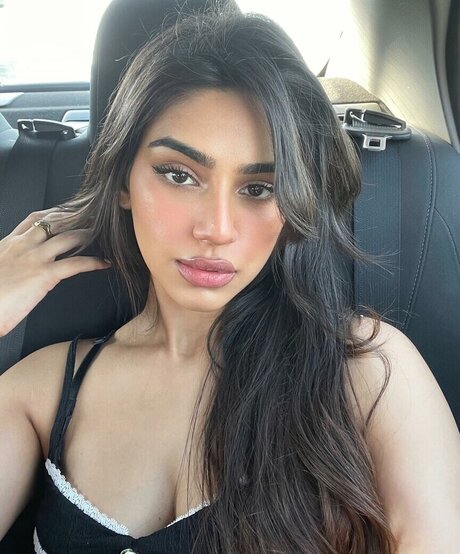 Pakhi Gadh erotic actress archive