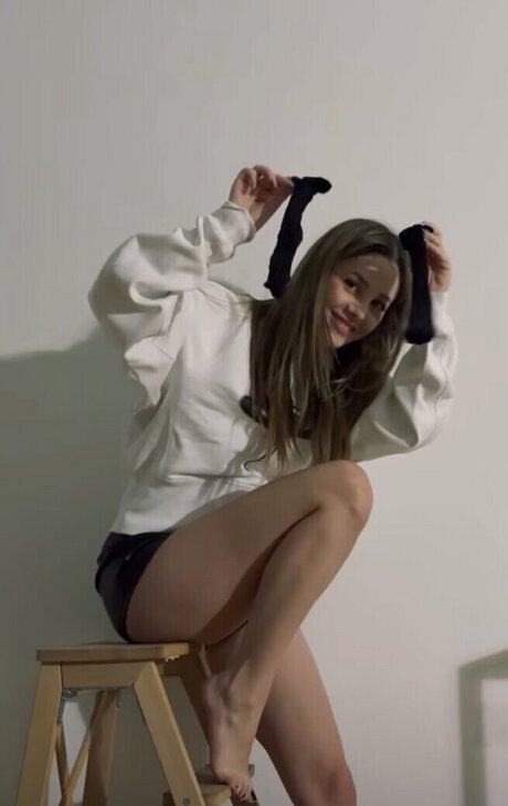 zeybik free pornstar pics