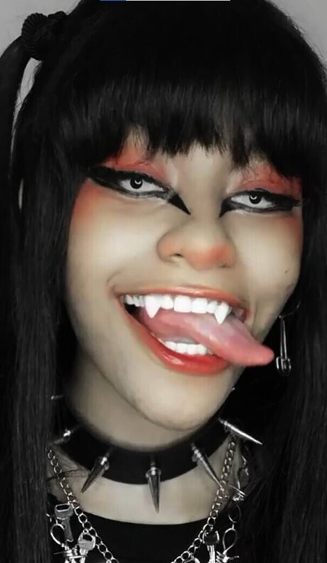 Princess Sachiko hot model picture