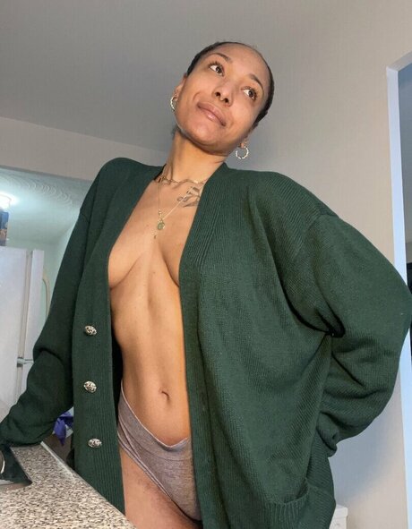 Leo London pornstar nice galleries