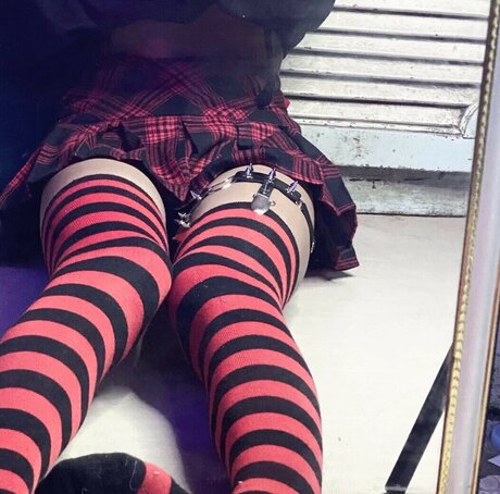 zems3lling star pornographic photo