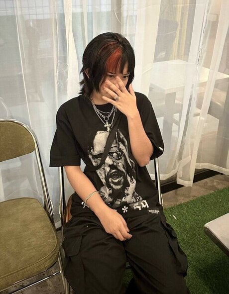 zems3lling star exclusive images