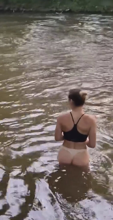 lifting toni xxx pornstar pic