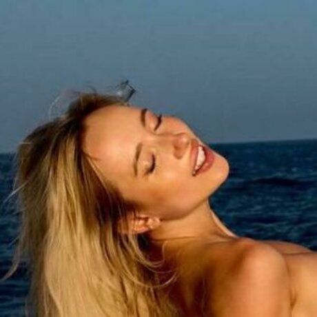 Nicole Marrone model images