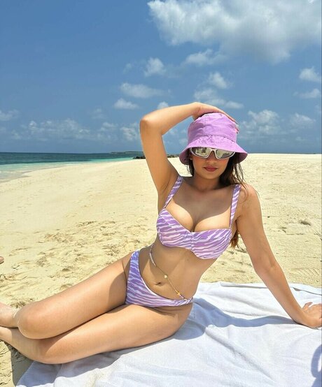 Kashish Mehta perfect actress pic