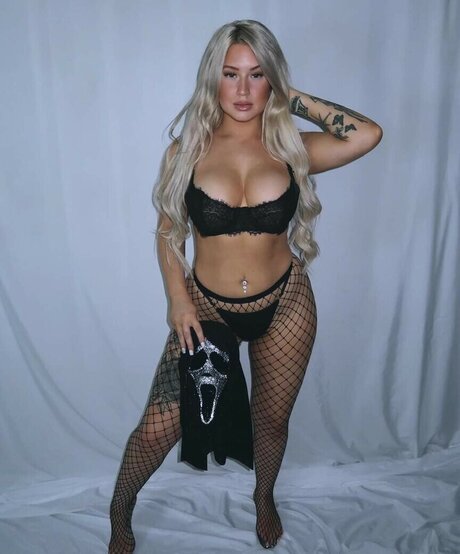 Stepbackbarbie pornstar free pics