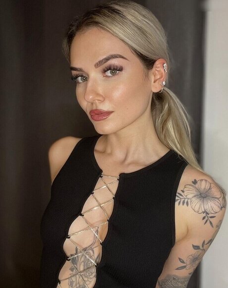 Nele mbt pornstar naked archive