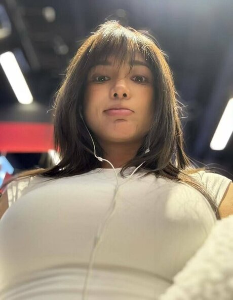 Kana1998 erotic star photo