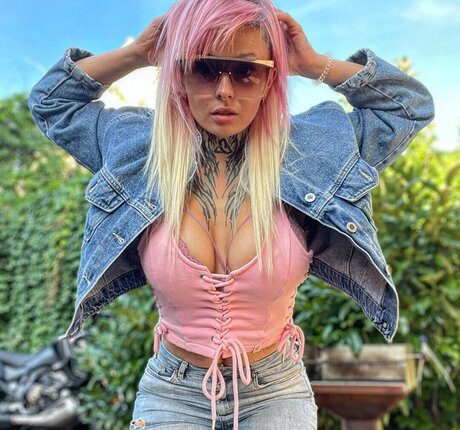 Edith Stehfest nude model pictures