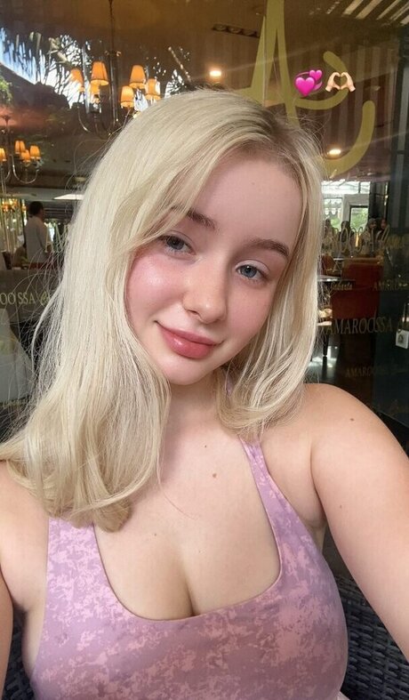 Dasha Gartman exclusive star images