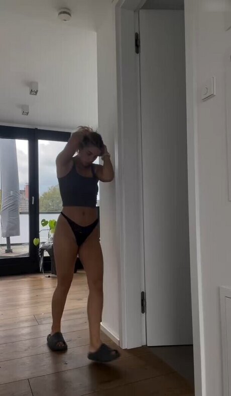 Lea Breuer pornstar hot archive