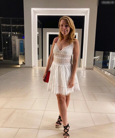 Iris Mareike Steen star exclusive img