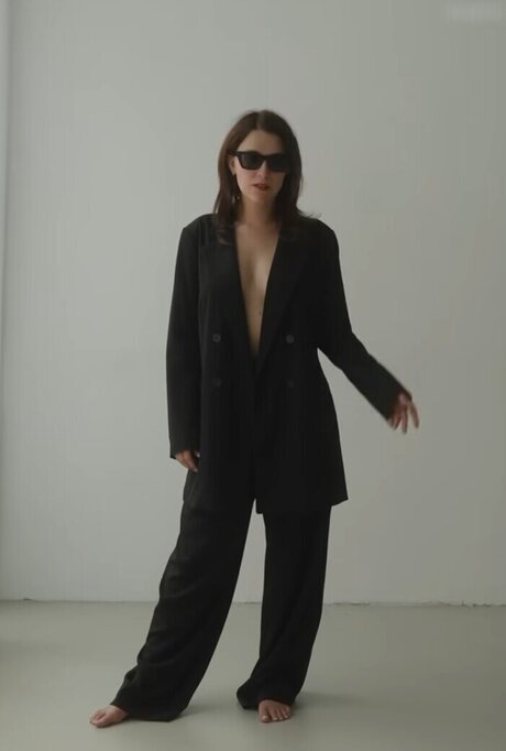 Iris Mareike Steen pornstar high quality pics