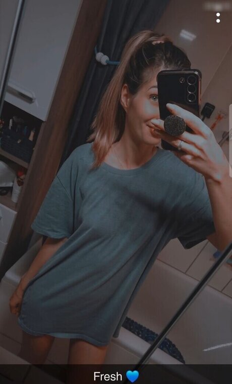 tiny onlyfans nice gallery