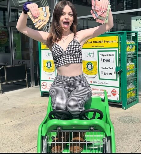 Zion Diamond pornstar naked photo