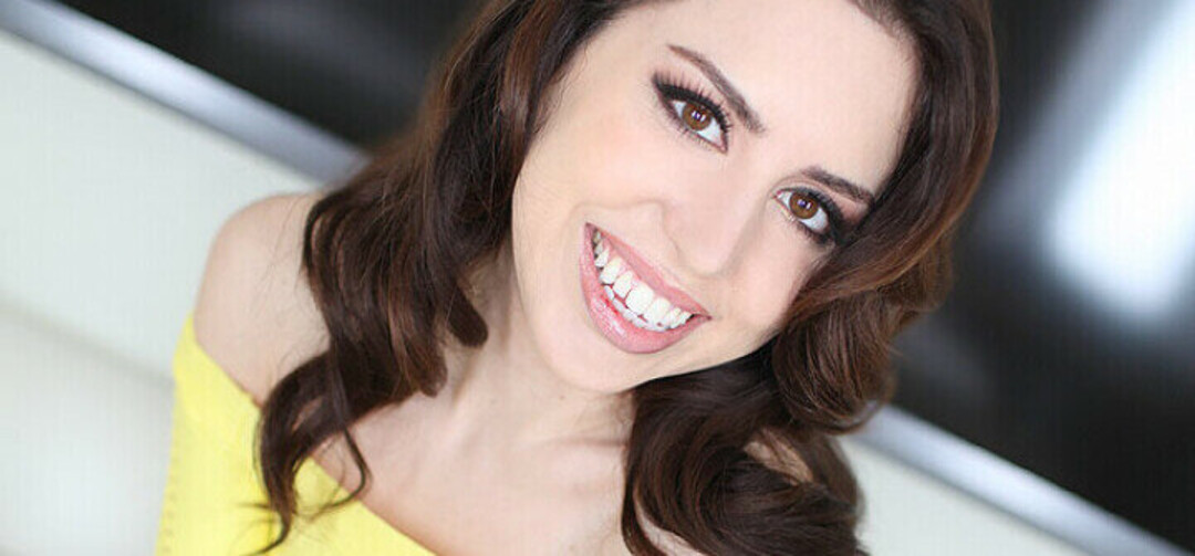 Amateur Allure xxx actress picture