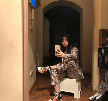 pizzahubbbb beautiful model pic