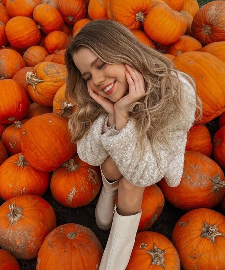 Facialize Me pornstar exclusive pic