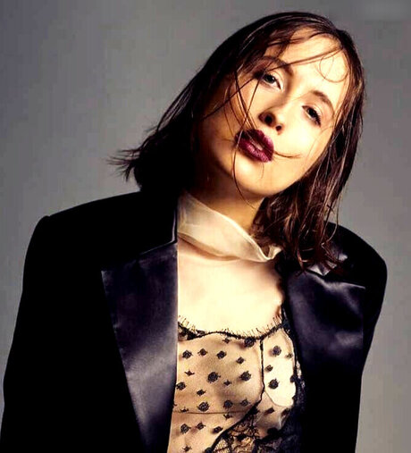 Alice Merton sex pornstar img