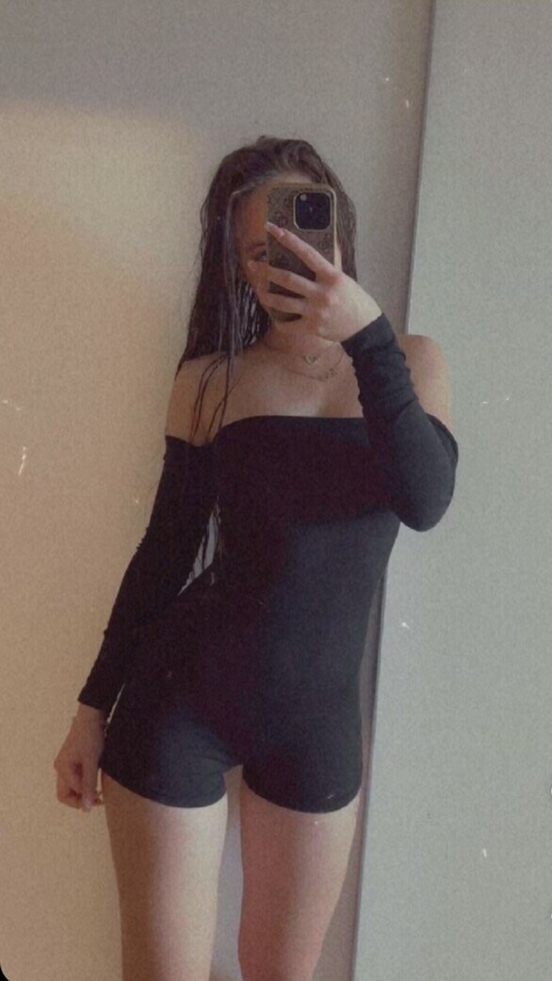 lfrxy nudes model pic