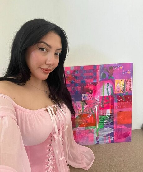 ASMR JADE sexy actress image