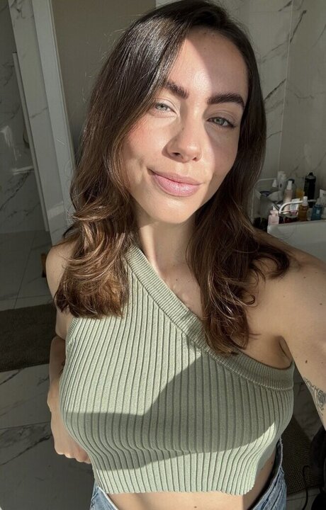 herstoryfeed xxx star picture