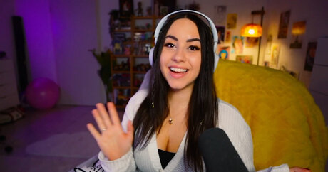 Bunnygirl pornstar exclusive pictures