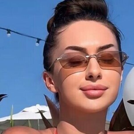 Irinavakarov sexy pornstar pictures