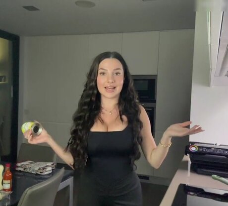 Nikoleta Milenova art actress img