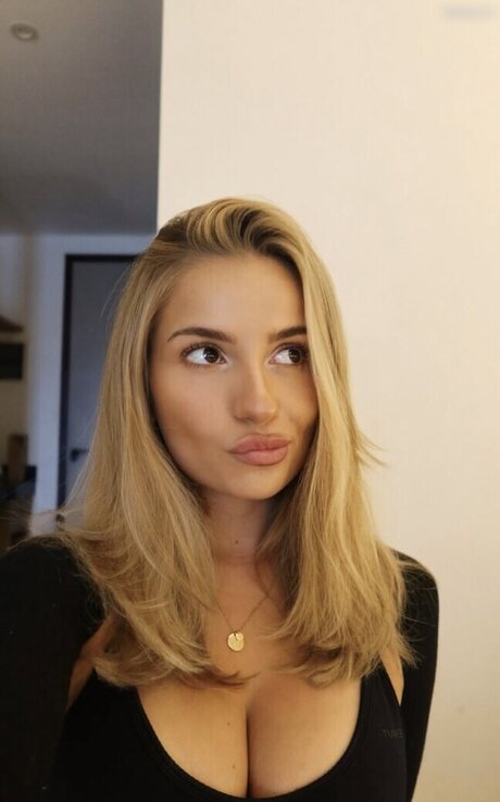 Mimi rasch pornstar hot photo