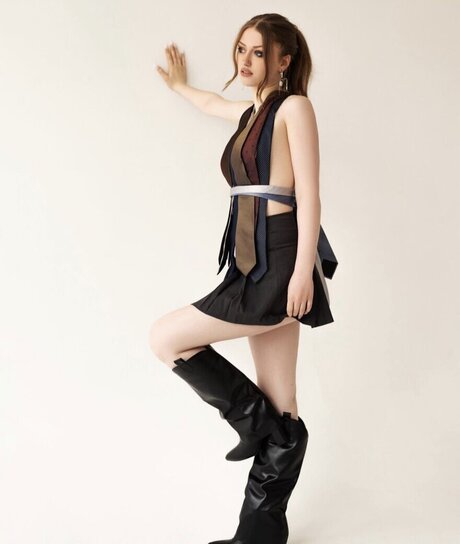 Yana Clare model sexy image