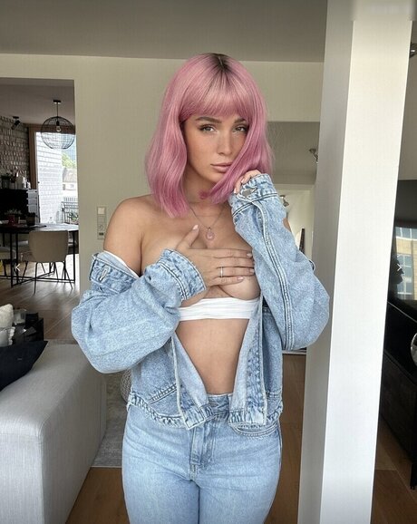 Julia R mmelt sex star image