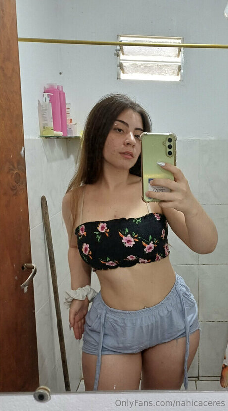 nahii carceres nice star gallery