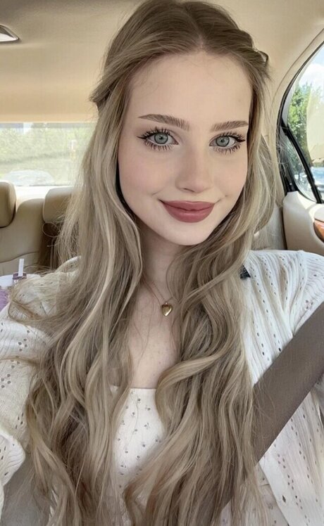 Ambieanne star top pic