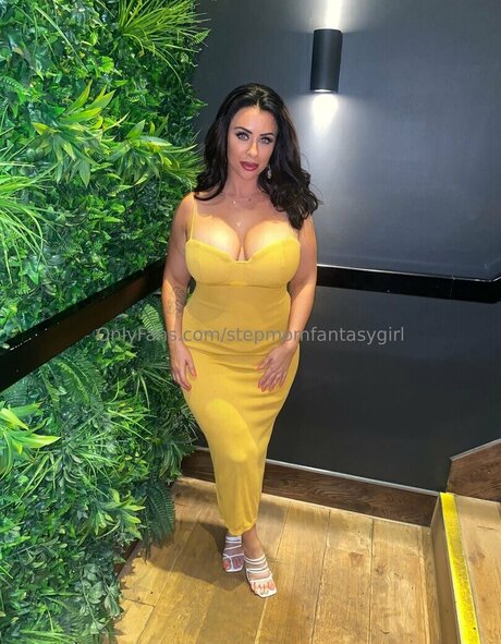 Kimberley Jenner pornographic star archive