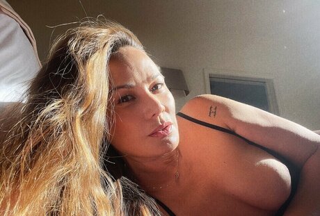 realmoonbloodgood nice pornstar gallery