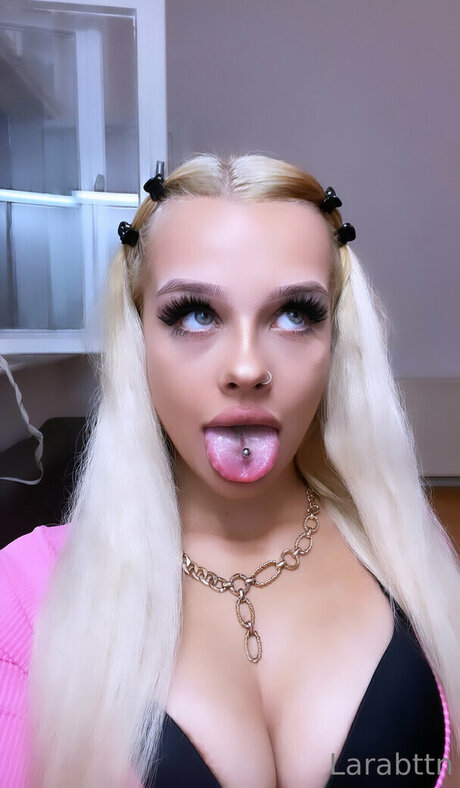 Lara Bttn actress pics