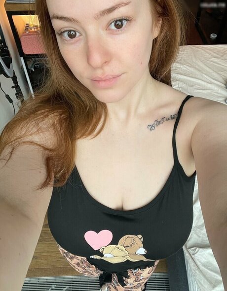 Saffronwill model nude archive