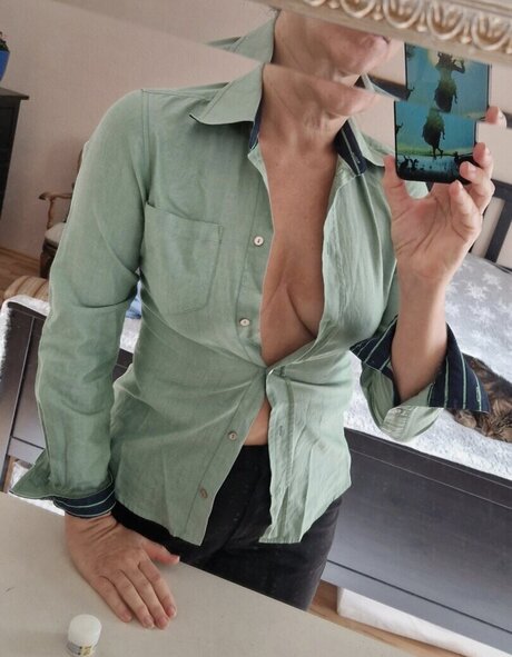 beach bunny onlyfans hot sexy pics