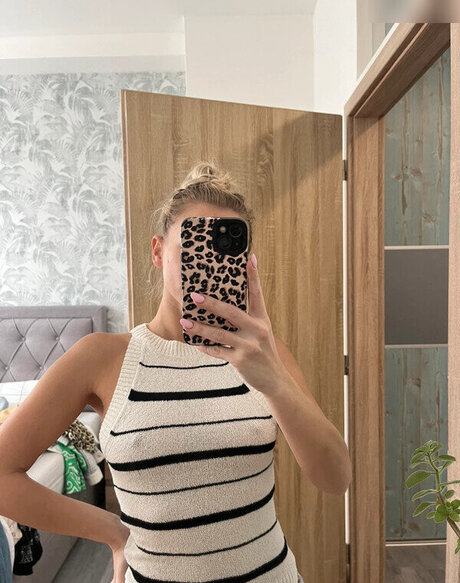 blonde masturbation onlyfans hot sexy photo